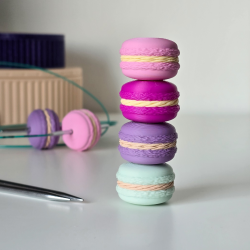 Macaron cord stopper