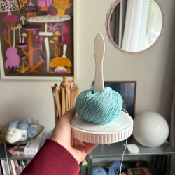 Spin Buddy Macaron - składany spiner do włóczki